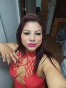 632697259: Chica busca chico en Barcelona
