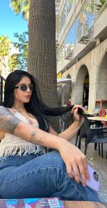 617449607: Chica busca chico en Málaga