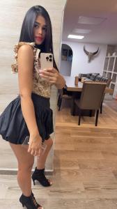 695042963: Chica busca chico en Málaga