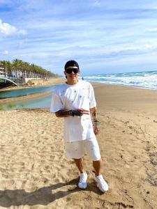 614836400: Chico busca chica en Barcelona