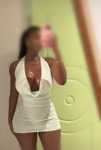 615022710: Chica busca chico en La Coruña