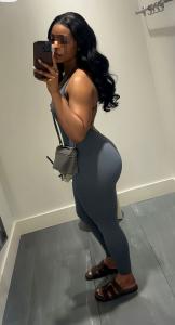 647790021: Chica busca chico en Cádiz