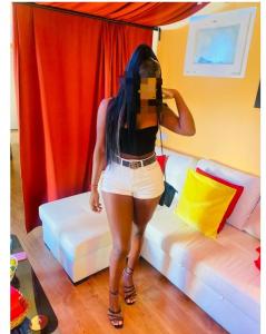 632345796: Chica busca chico en Tarragona