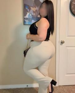 637975331: Chica busca chico en Sevilla