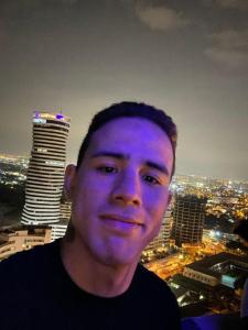 617775705: Chico busca chica en Barcelona