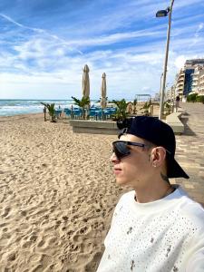 614836400: Chico busca chica en Barcelona