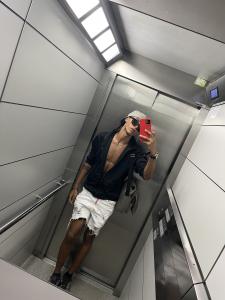 604203496: Chico busca chica en Madrid