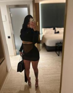 603577559: Chica busca chico en Barcelona