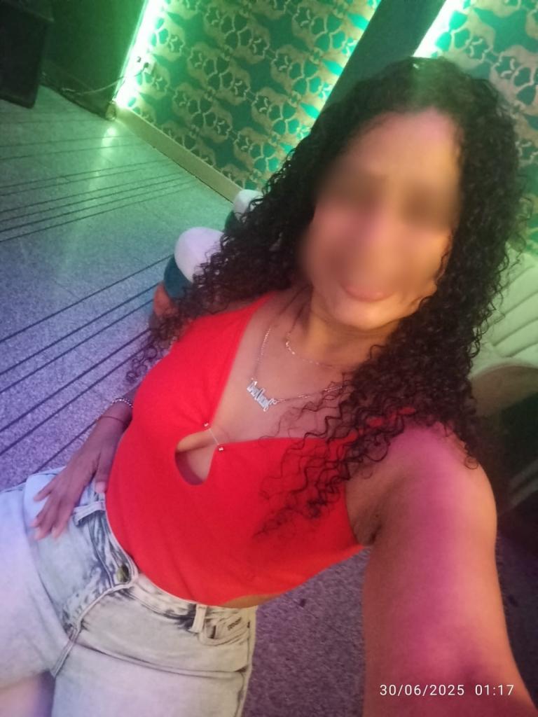 Chica busca chico en Cádiz: 