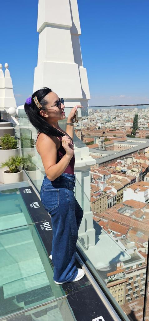 Chica busca chico en La Rioja: 