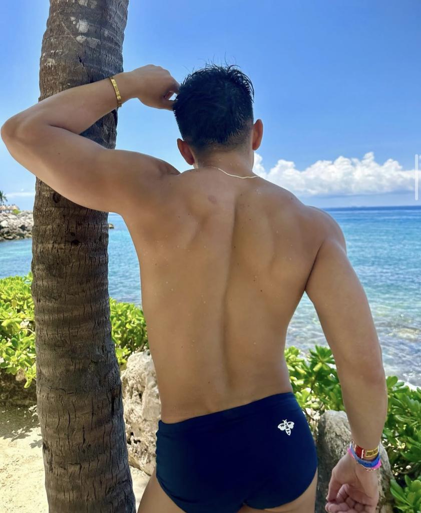 Chico busca chica en Cádiz: 