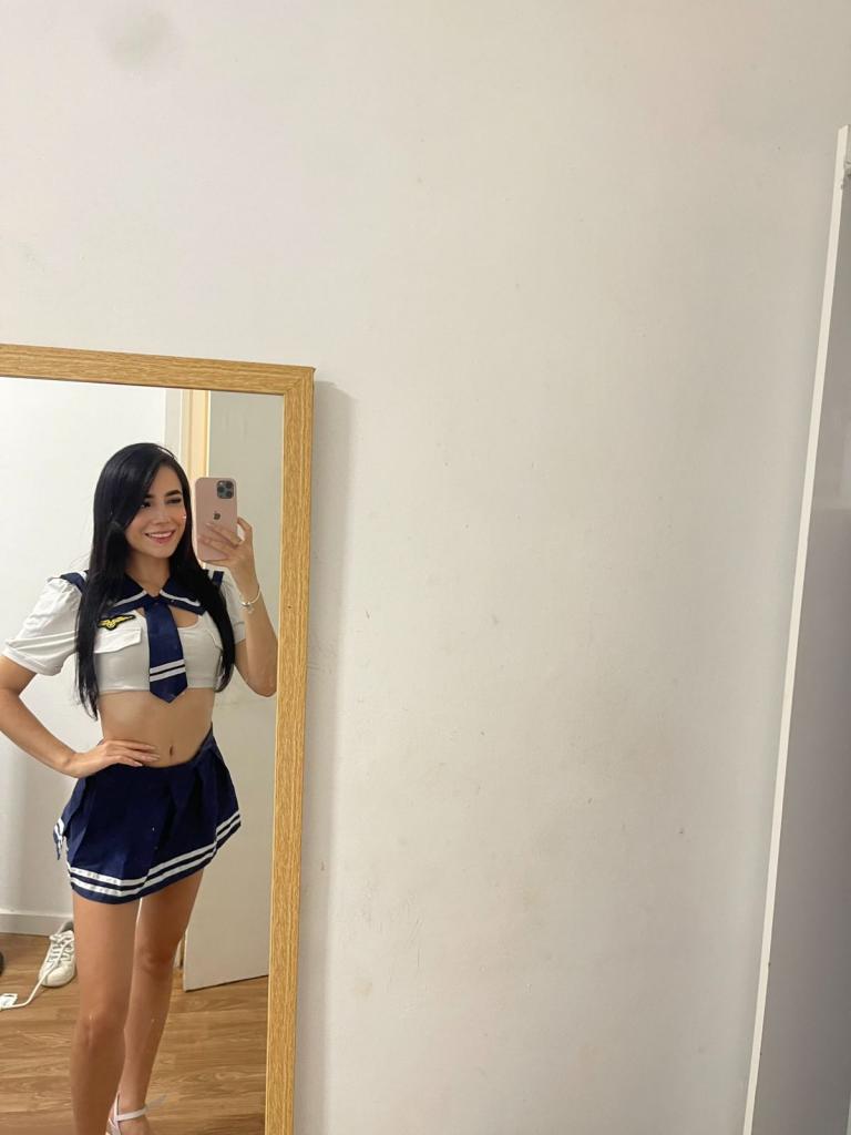 641910948: Chica busca chico en Tarragona