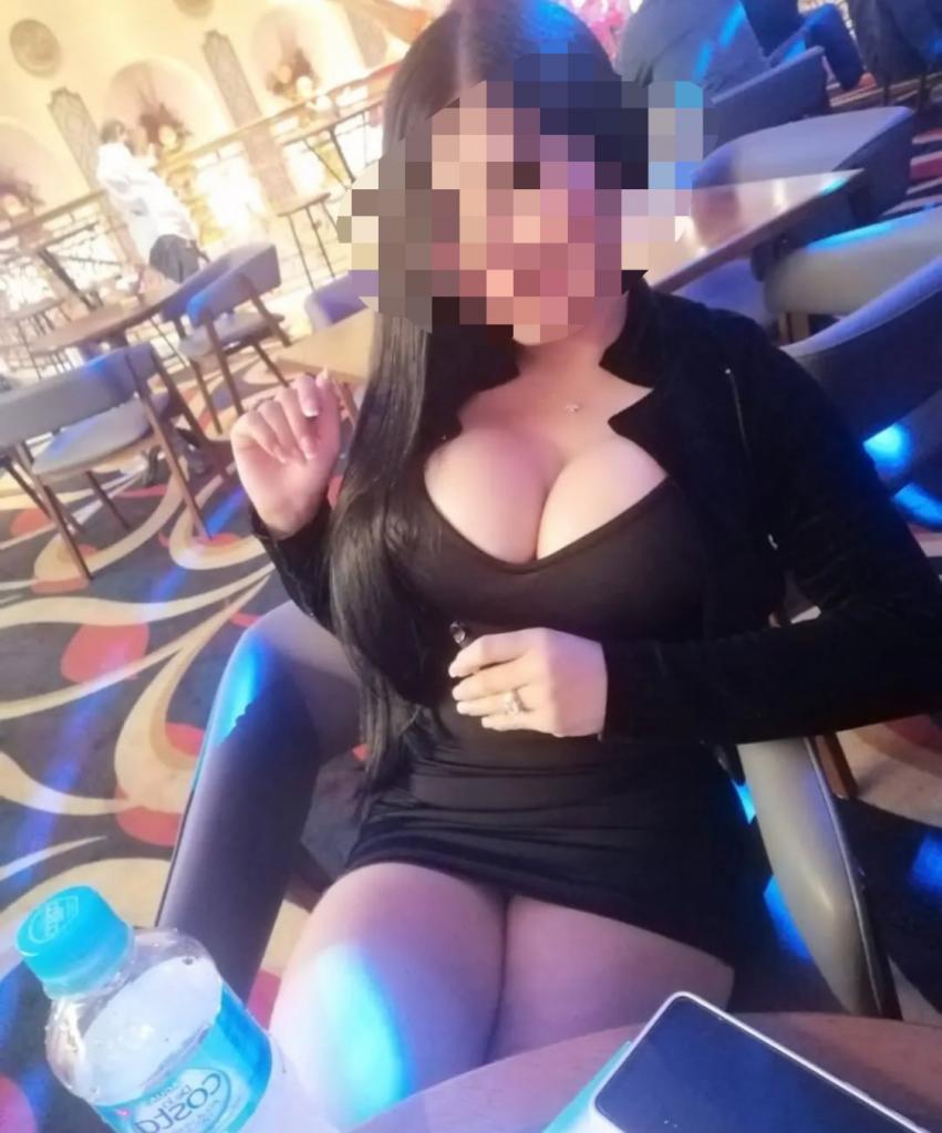 Chica busca chico en La Coruña: 