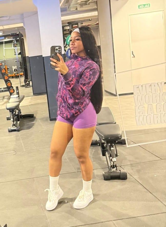 Chica busca chico en Murcia: Chica busca chico