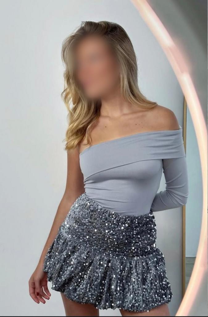 614822978: Chica busca chico en Orense