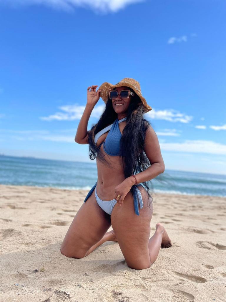 613298276: Chica busca chico en Valencia