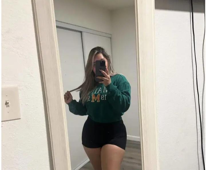 Chica busca chico en Huelva: 