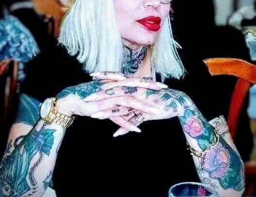 Chica busca chico en La Coruña: 