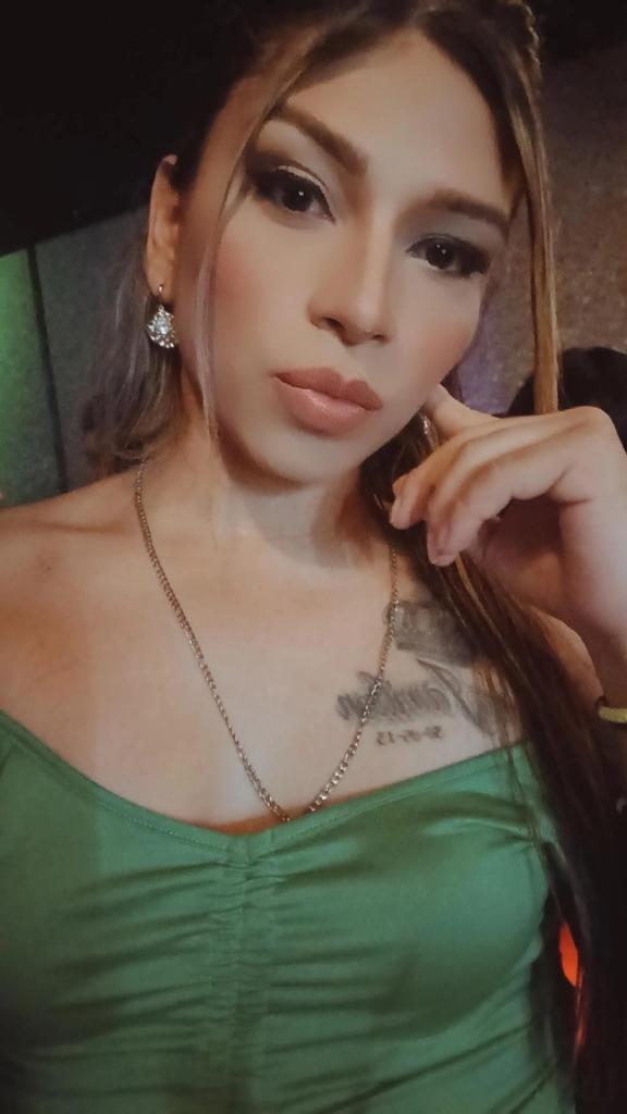 Chica busca chico en Tenerife: 