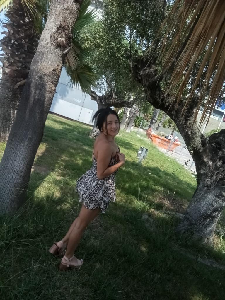Chica busca chico en La Rioja: 