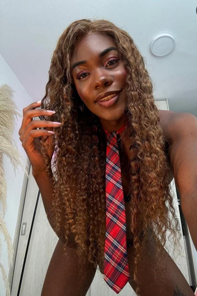 604183991: Travesti en Murcia
