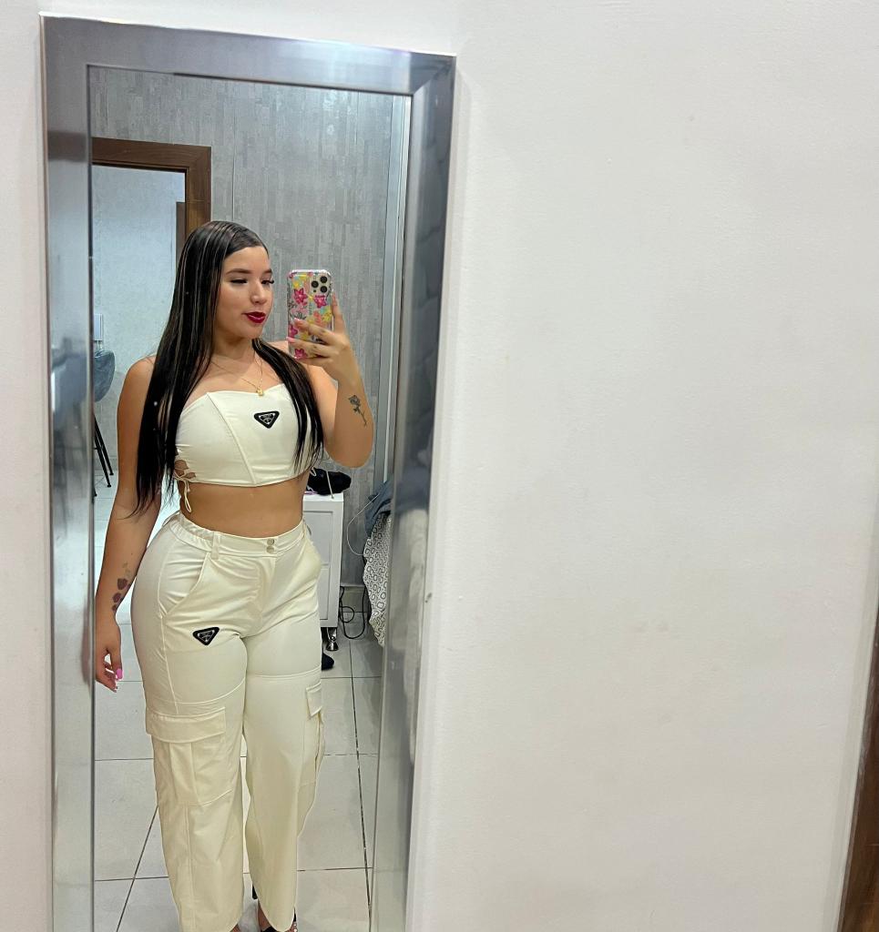 Chica busca chico en Tenerife: 