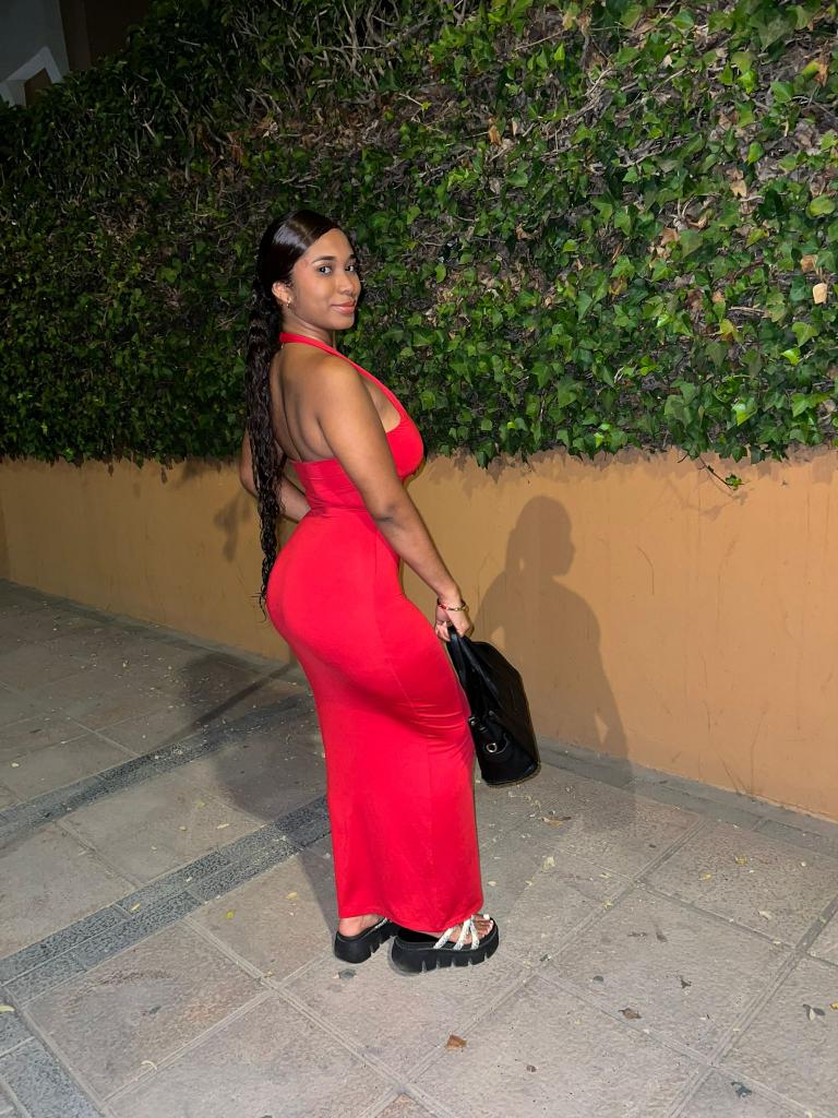 Chica busca chico en Tenerife: 