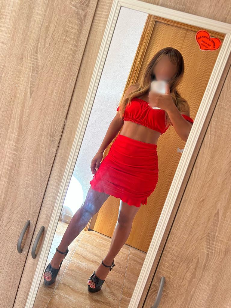 617292328: Chica busca chico en Alicante