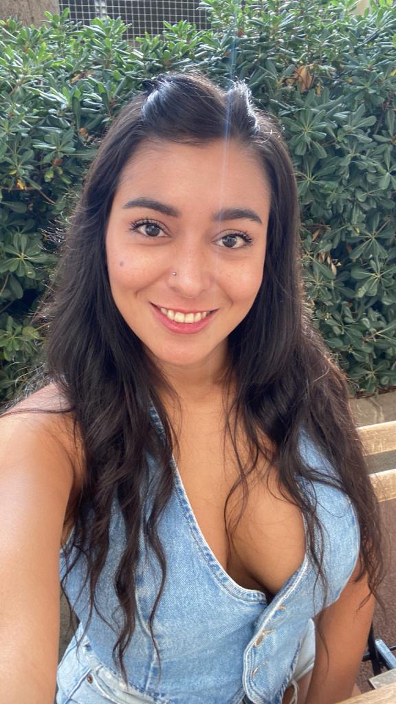 617493509: Chica busca chico en Alicante
