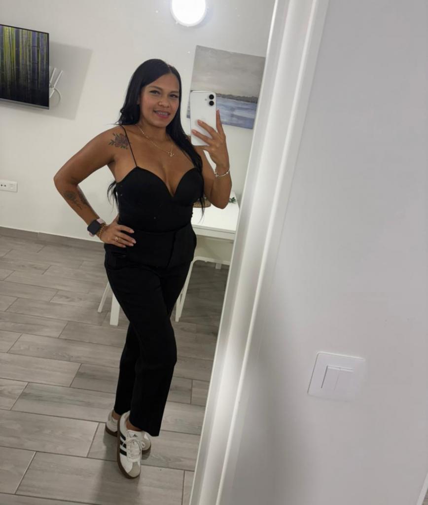 Chica busca chico en Tenerife: 