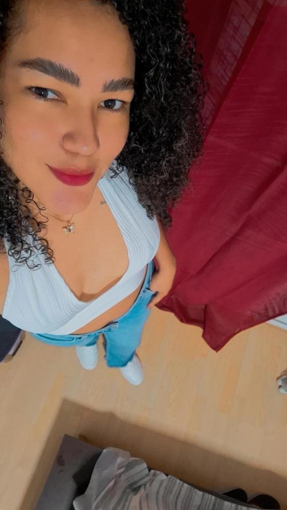 Chica busca chico en Barcelona: 
