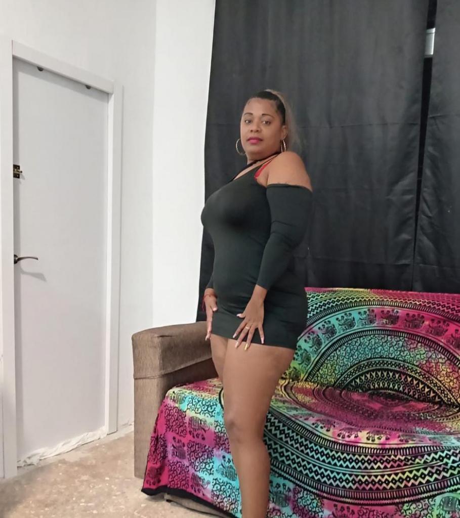 Chica busca chico en Sevilla: 