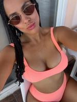 631961178: Chica busca chico en Tarragona