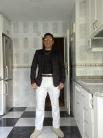 667284258: Chico busca chica en Madrid