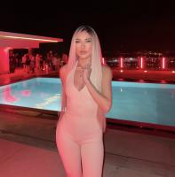 678642350: Chica busca chico en Barcelona