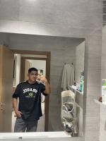 613637662: Chico busca chica en Pontevedra
