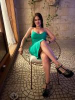 613466269: Chica busca chico en Barcelona