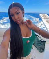 600440205: Chica busca chico en Sevilla