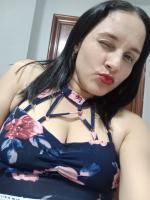 667795050: Chica busca chico en Huelva