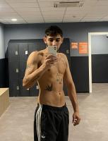 631021944: Chico busca chica en Murcia