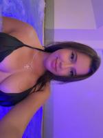 643913149: Chica busca chico en Barcelona
