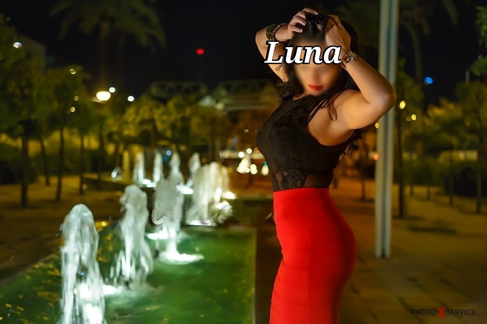 Chica busca chico en Sevilla: 