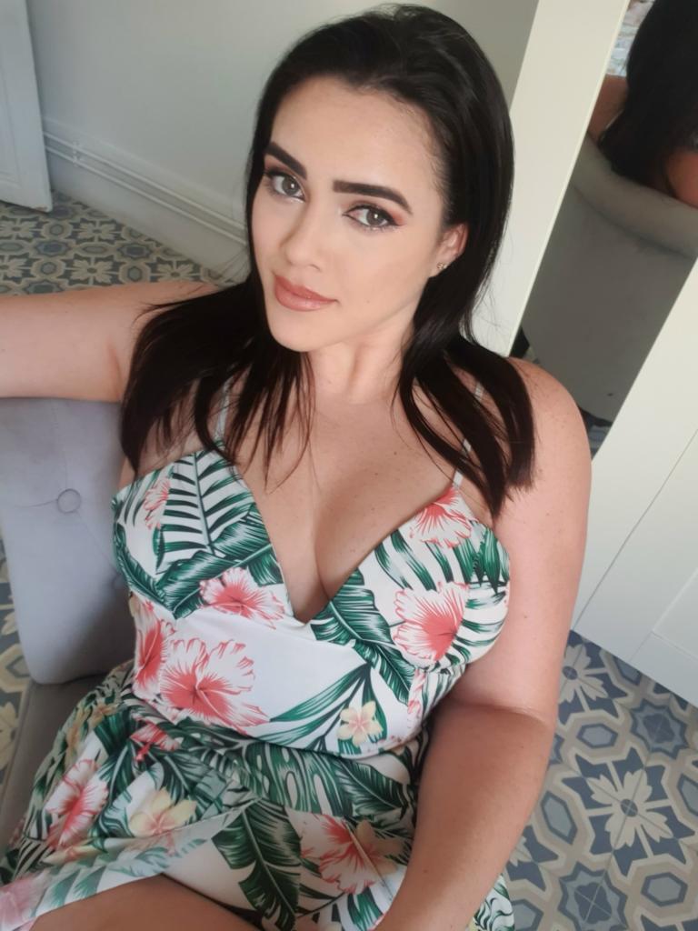 Chica busca chico en Sevilla: 