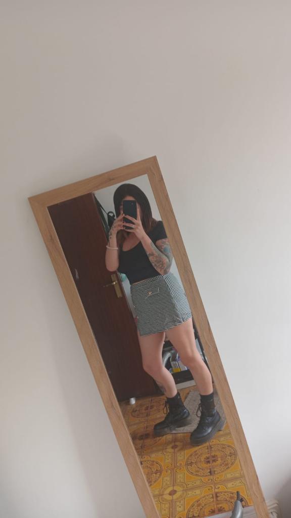 Chica busca chico en Barcelona: 