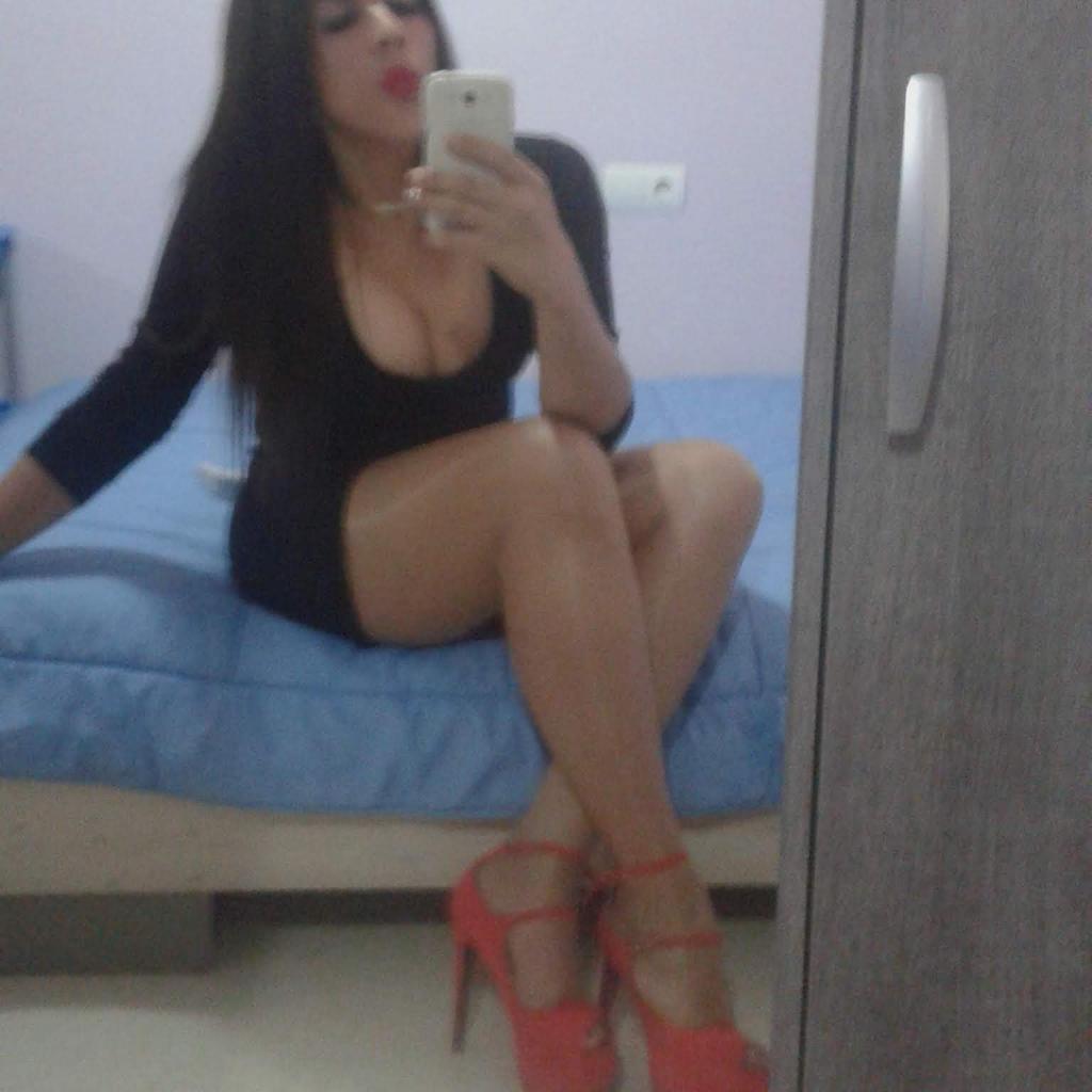 632263171: Transexual en Granada