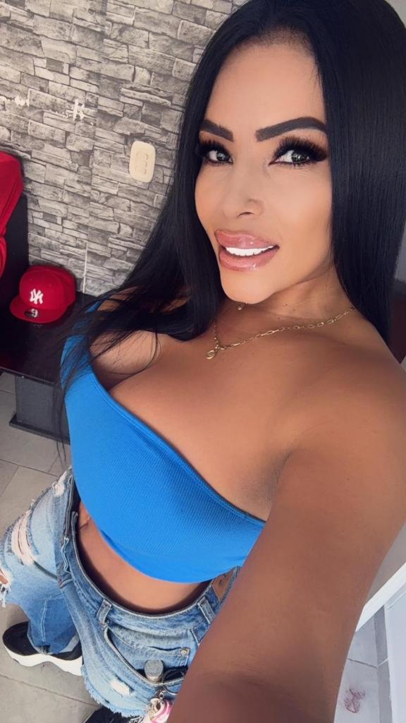 631011196: Chica busca chico en Zaragoza