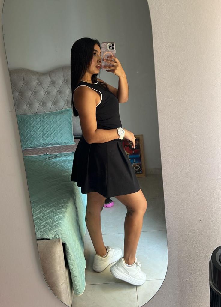 Chica busca chico en Tenerife: 