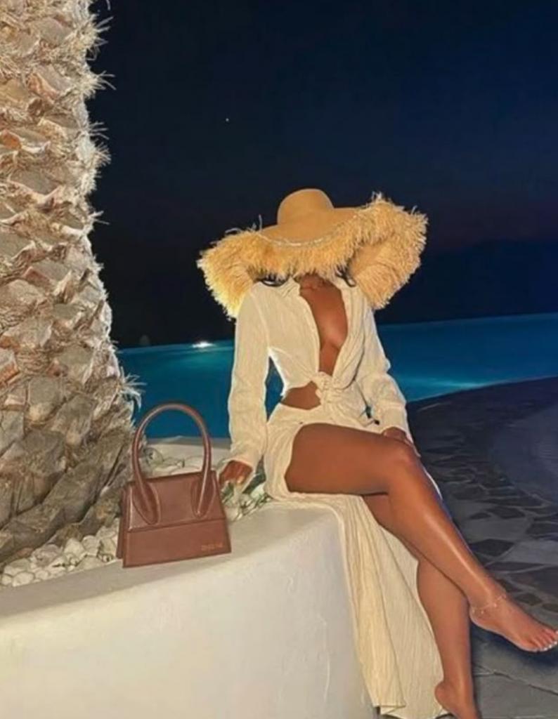 Chica busca chico en Almería: 