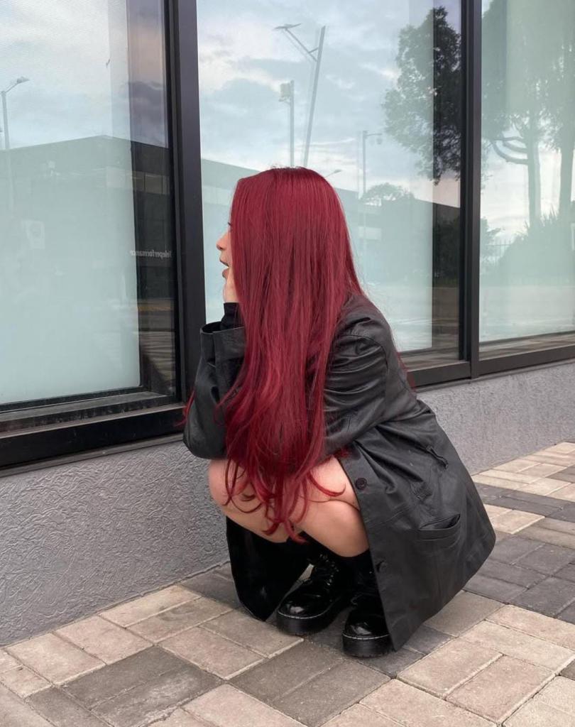 697748773: Chica busca chico en Albacete