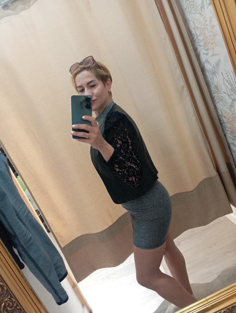 672017347: Chica busca chico en Málaga